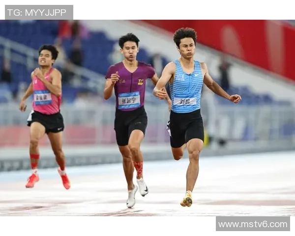 田径场变生日Party！梁宝棠许愿：期望我国400米每一个打破节点，都有我的身影